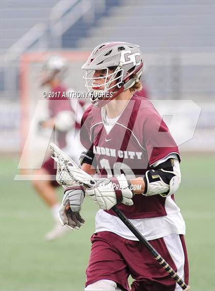 Thumbnail 1 in Garden City vs. Manhasset (Section 8 Class B Final) photogallery.