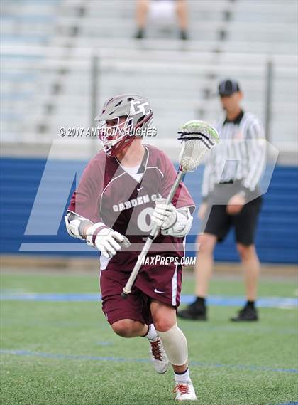 Thumbnail 1 in Garden City vs. Manhasset (Section 8 Class B Final) photogallery.