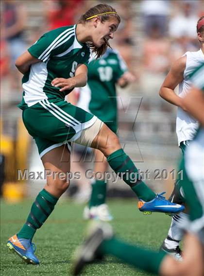 Thumbnail 1 in Cox vs. Heritage (VHSL AAA Semifinal) photogallery.