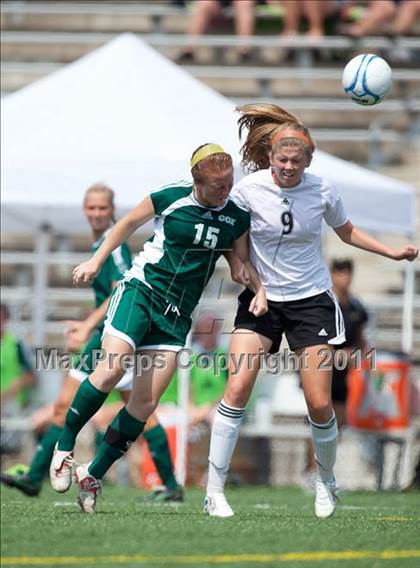 Thumbnail 2 in Cox vs. Heritage (VHSL AAA Semifinal) photogallery.