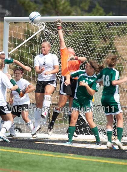 Thumbnail 1 in Cox vs. Heritage (VHSL AAA Semifinal) photogallery.