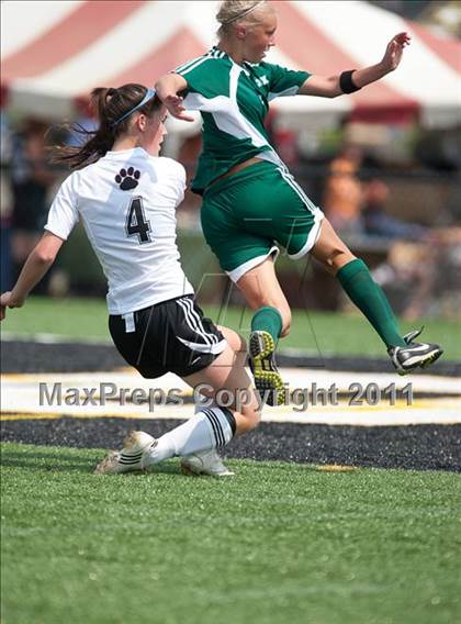 Thumbnail 3 in Cox vs. Heritage (VHSL AAA Semifinal) photogallery.