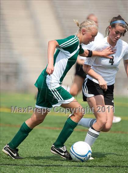 Thumbnail 2 in Cox vs. Heritage (VHSL AAA Semifinal) photogallery.