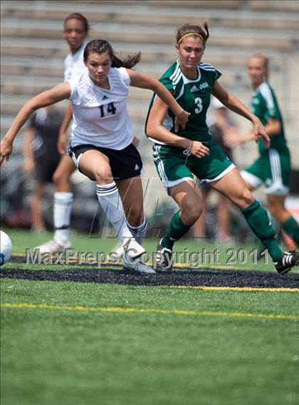 Thumbnail 3 in Cox vs. Heritage (VHSL AAA Semifinal) photogallery.