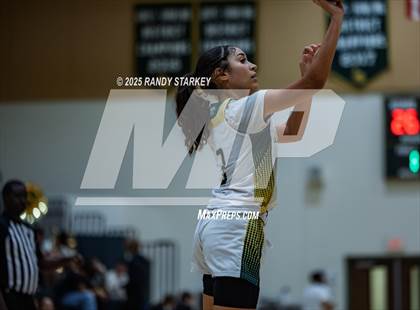 Thumbnail 1 in Mariner @ Island Coast photogallery.