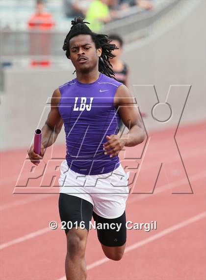 Thumbnail 2 in Conference 5A Region IV Track Meet photogallery.