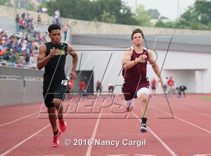Thumbnail 1 in Conference 5A Region IV Track Meet photogallery.