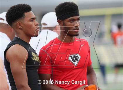 Thumbnail 3 in Conference 5A Region IV Track Meet photogallery.