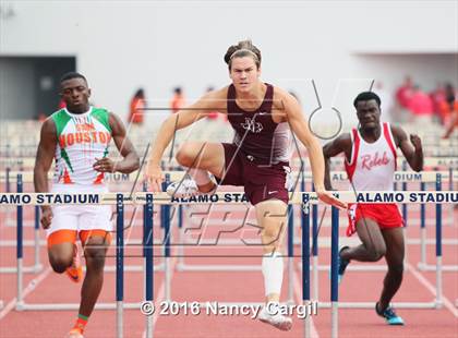Thumbnail 1 in Conference 5A Region IV Track Meet photogallery.