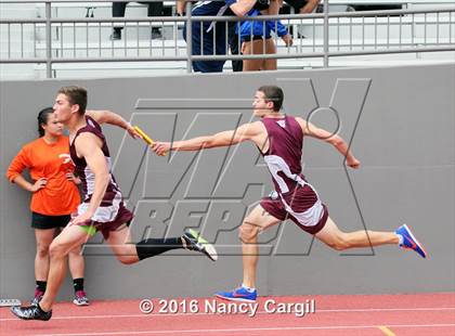 Thumbnail 3 in Conference 5A Region IV Track Meet photogallery.