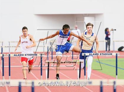 Thumbnail 2 in Conference 5A Region IV Track Meet photogallery.