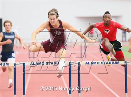 Thumbnail 2 in Conference 5A Region IV Track Meet photogallery.