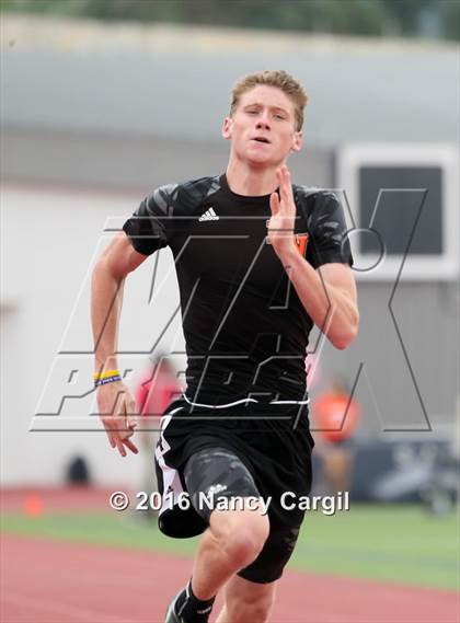Thumbnail 1 in Conference 5A Region IV Track Meet photogallery.