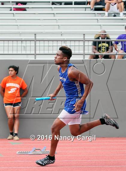 Thumbnail 1 in Conference 5A Region IV Track Meet photogallery.