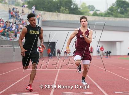 Thumbnail 2 in Conference 5A Region IV Track Meet photogallery.