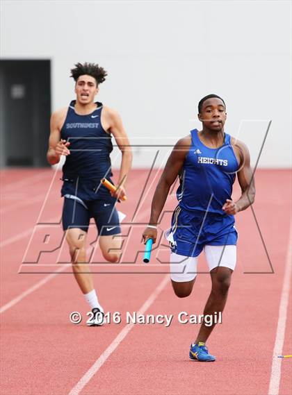 Thumbnail 2 in Conference 5A Region IV Track Meet photogallery.