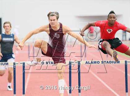 Thumbnail 3 in Conference 5A Region IV Track Meet photogallery.