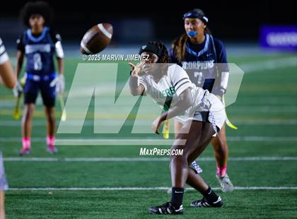 Thumbnail 1 in Thousand Oaks @ Camarillo photogallery.
