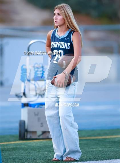 Thumbnail 1 in Thousand Oaks @ Camarillo photogallery.