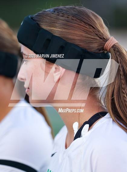 Thumbnail 3 in Thousand Oaks @ Camarillo photogallery.