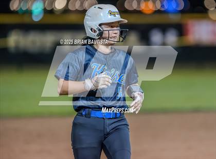 Thumbnail 2 in Kaiser vs Moanalua (OIA Semifinals) photogallery.