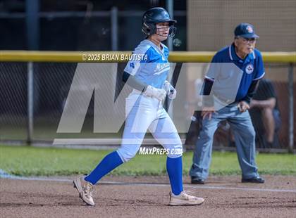 Thumbnail 1 in Kaiser vs Moanalua (OIA Semifinals) photogallery.
