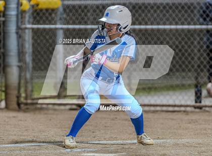 Thumbnail 2 in Kaiser vs Moanalua (OIA Semifinals) photogallery.