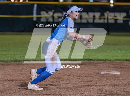 Thumbnail 1 in Kaiser vs Moanalua (OIA Semifinals) photogallery.