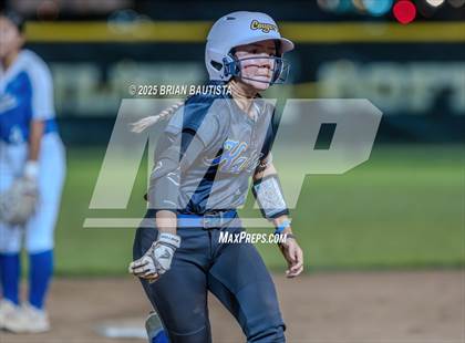 Thumbnail 1 in Kaiser vs Moanalua (OIA Semifinals) photogallery.