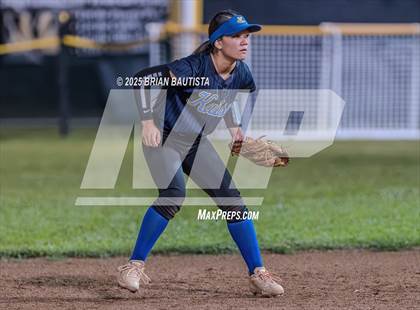 Thumbnail 2 in Kaiser vs Moanalua (OIA Semifinals) photogallery.