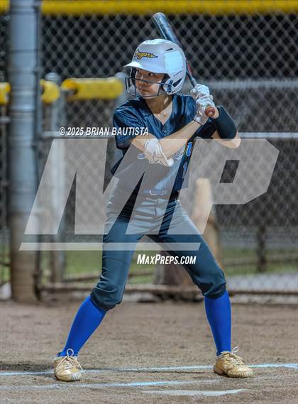 Thumbnail 2 in Kaiser vs Moanalua (OIA Semifinals) photogallery.