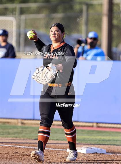 Thumbnail 2 in Bullard @ Central (CIF CS Softball Championships- Division 1) photogallery.