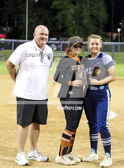 Thumbnail 1 in Bullard @ Central (CIF CS Softball Championships- Division 1) photogallery.
