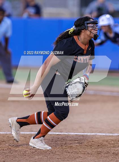 Thumbnail 2 in Bullard @ Central (CIF CS Softball Championships- Division 1) photogallery.
