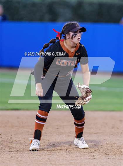 Thumbnail 3 in Bullard @ Central (CIF CS Softball Championships- Division 1) photogallery.