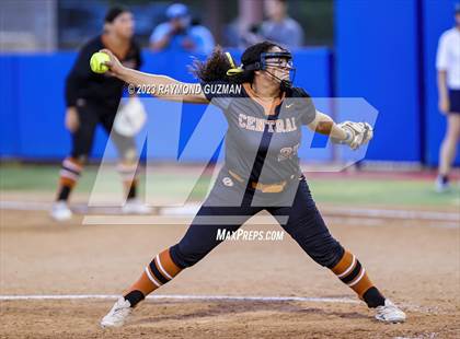 Thumbnail 2 in Bullard @ Central (CIF CS Softball Championships- Division 1) photogallery.