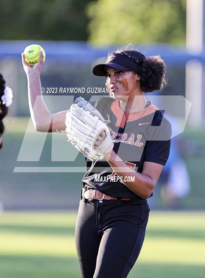 Thumbnail 1 in Bullard @ Central (CIF CS Softball Championships- Division 1) photogallery.