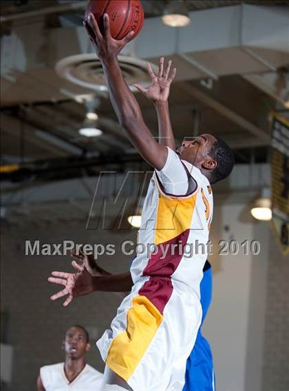 Thumbnail 1 in San Dimas vs. Ontario (MLK I Have A Dream Classic) photogallery.