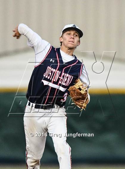 Thumbnail 1 in Justin Siena vs Marin Catholic (CIF NCS Playoff) photogallery.