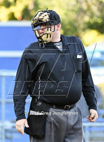 Thumbnail 1 in Justin Siena vs Marin Catholic (CIF NCS Playoff) photogallery.
