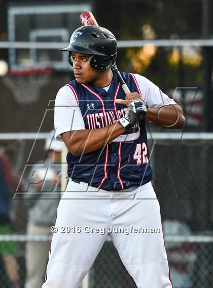 Thumbnail 3 in Justin Siena vs Marin Catholic (CIF NCS Playoff) photogallery.