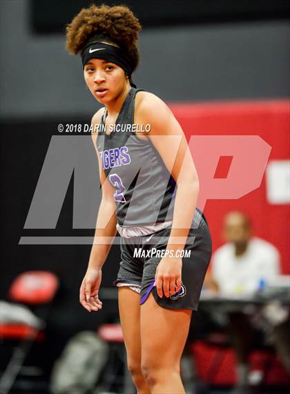 Thumbnail 1 in Riverdale Baptist vs. Millennium (Nike Tournament of Champions) photogallery.