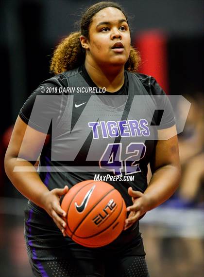 Thumbnail 1 in Riverdale Baptist vs. Millennium (Nike Tournament of Champions) photogallery.