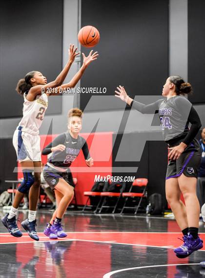 Thumbnail 1 in Riverdale Baptist vs. Millennium (Nike Tournament of Champions) photogallery.