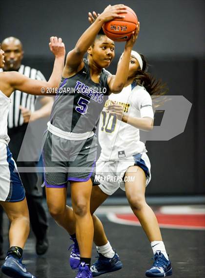 Thumbnail 2 in Riverdale Baptist vs. Millennium (Nike Tournament of Champions) photogallery.