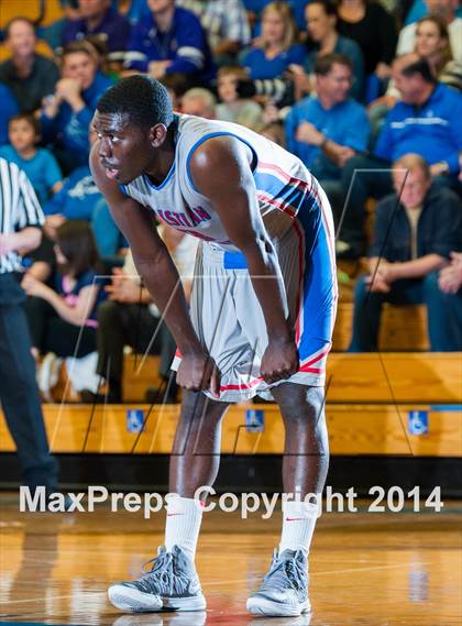 Thumbnail 2 in Christian Brothers @ Acalanes (CIF NorCal Regional D3 Playoffs) photogallery.