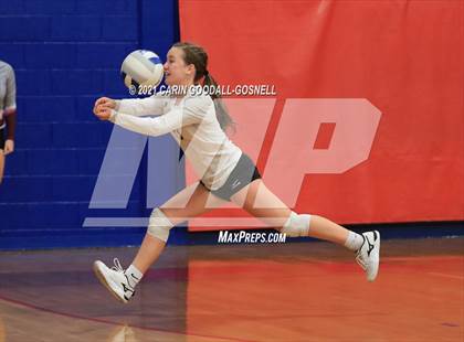 Thumbnail 3 in Dixon @ West Carteret photogallery.