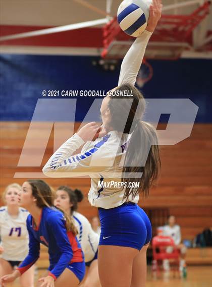 Thumbnail 2 in Dixon @ West Carteret photogallery.