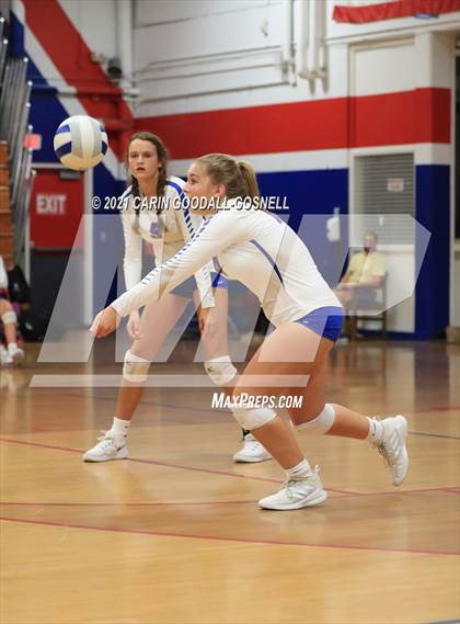 Thumbnail 3 in Dixon @ West Carteret photogallery.
