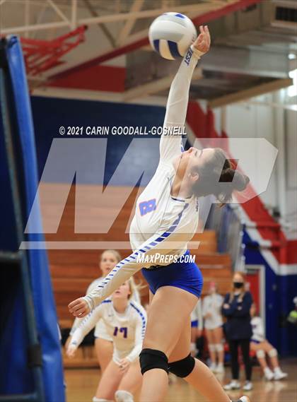 Thumbnail 2 in Dixon @ West Carteret photogallery.